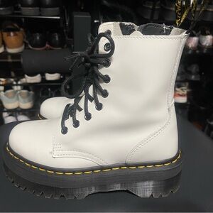Women dr marten size 5